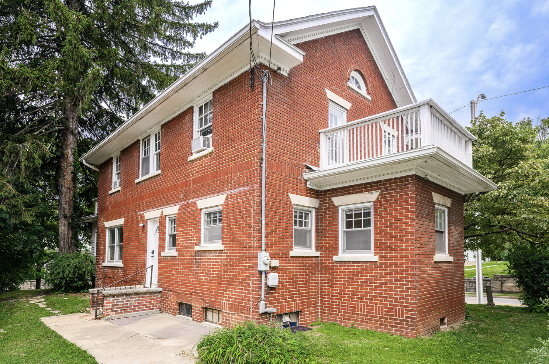 Property thumbnail image