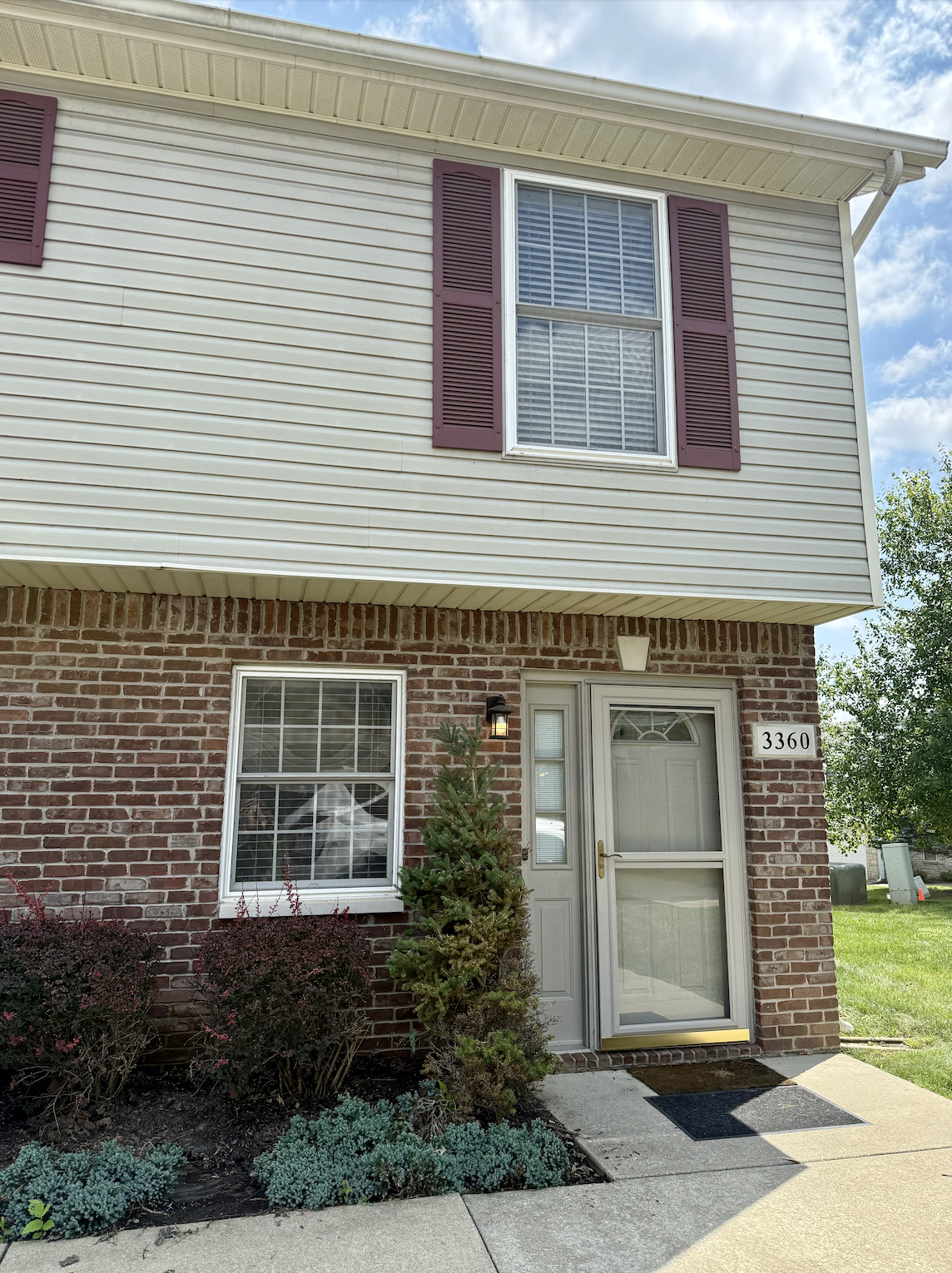 3360 South Oaklawn Circle - 1